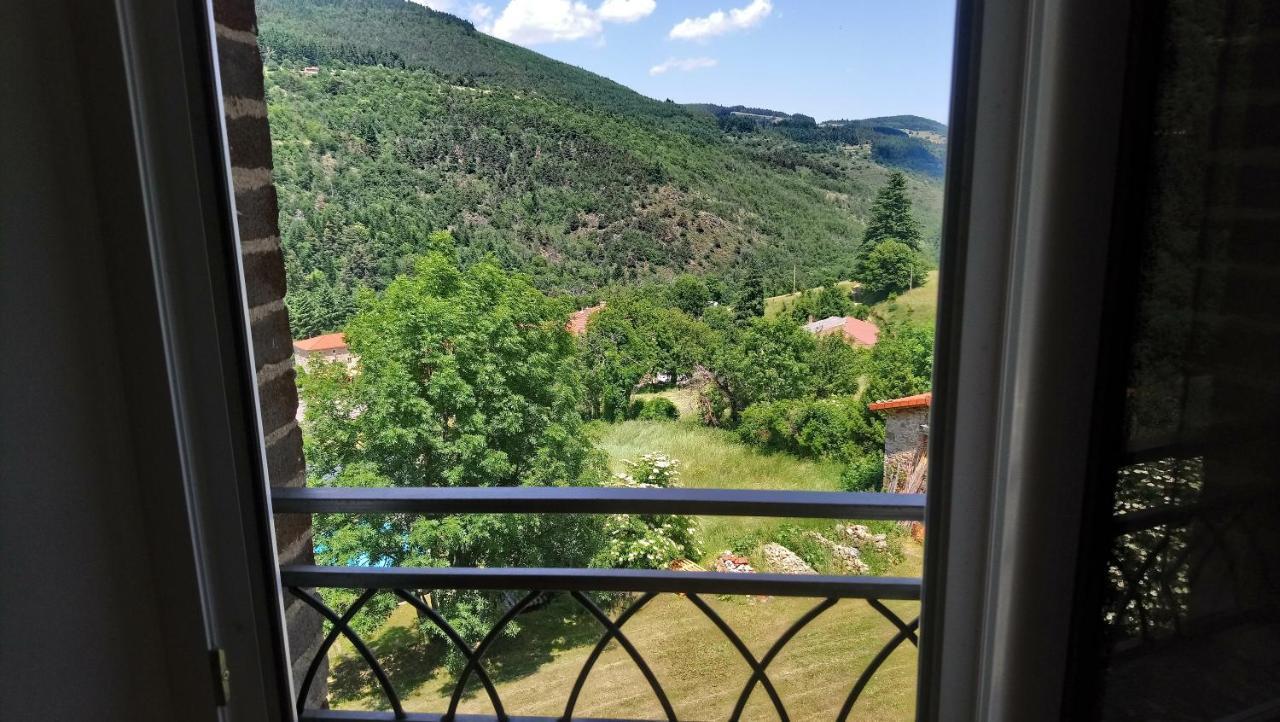 Chambre Privee Chez L'Habitant Saint-Julien-Vocance Zewnętrze zdjęcie